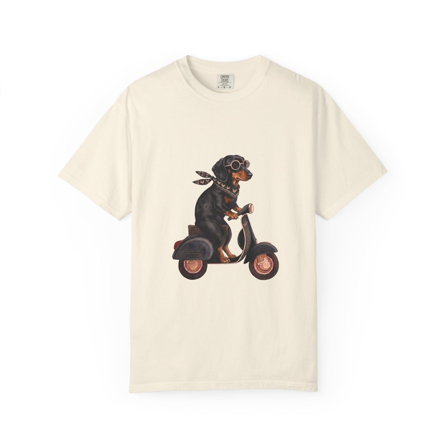Cool Dachshund Riding a Scooter Graphic T-Shirt - Funny Wiener Dog Adventurer Tee