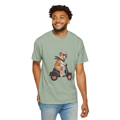 Funny English Bulldog Riding Vintage Scooter T-Shirt - Retro Dog Graphic Tee