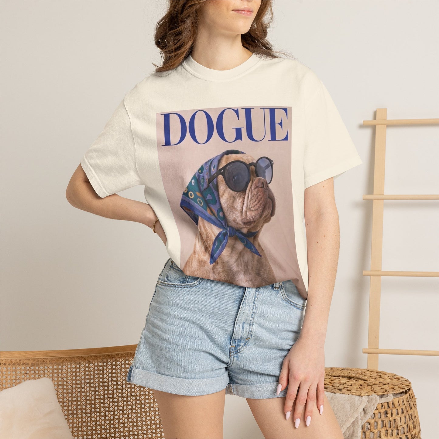 French Bulldog DOGUE Magazine Graphic T-Shirt - Funny Frenchie Tee