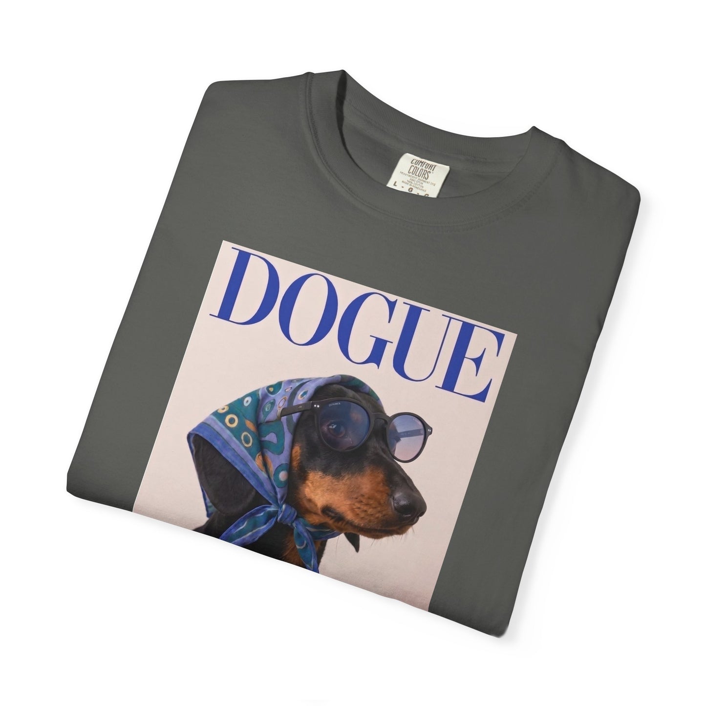 "DOGUE" Dachshund Fashion Magazine Graphic T-Shirt - Funny Wiener Dog Tee