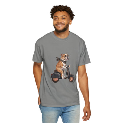 Funny English Bulldog Riding Vintage Scooter T-Shirt - Retro Dog Graphic Tee