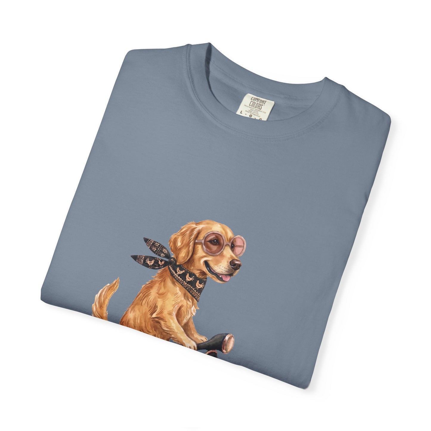 Golden Retriever Riding Vintage Scooter T-Shirt - Cool Dog Lover Tee