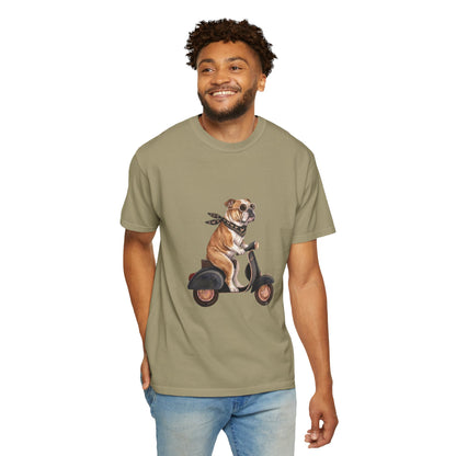 Funny English Bulldog Riding Vintage Scooter T-Shirt - Retro Dog Graphic Tee