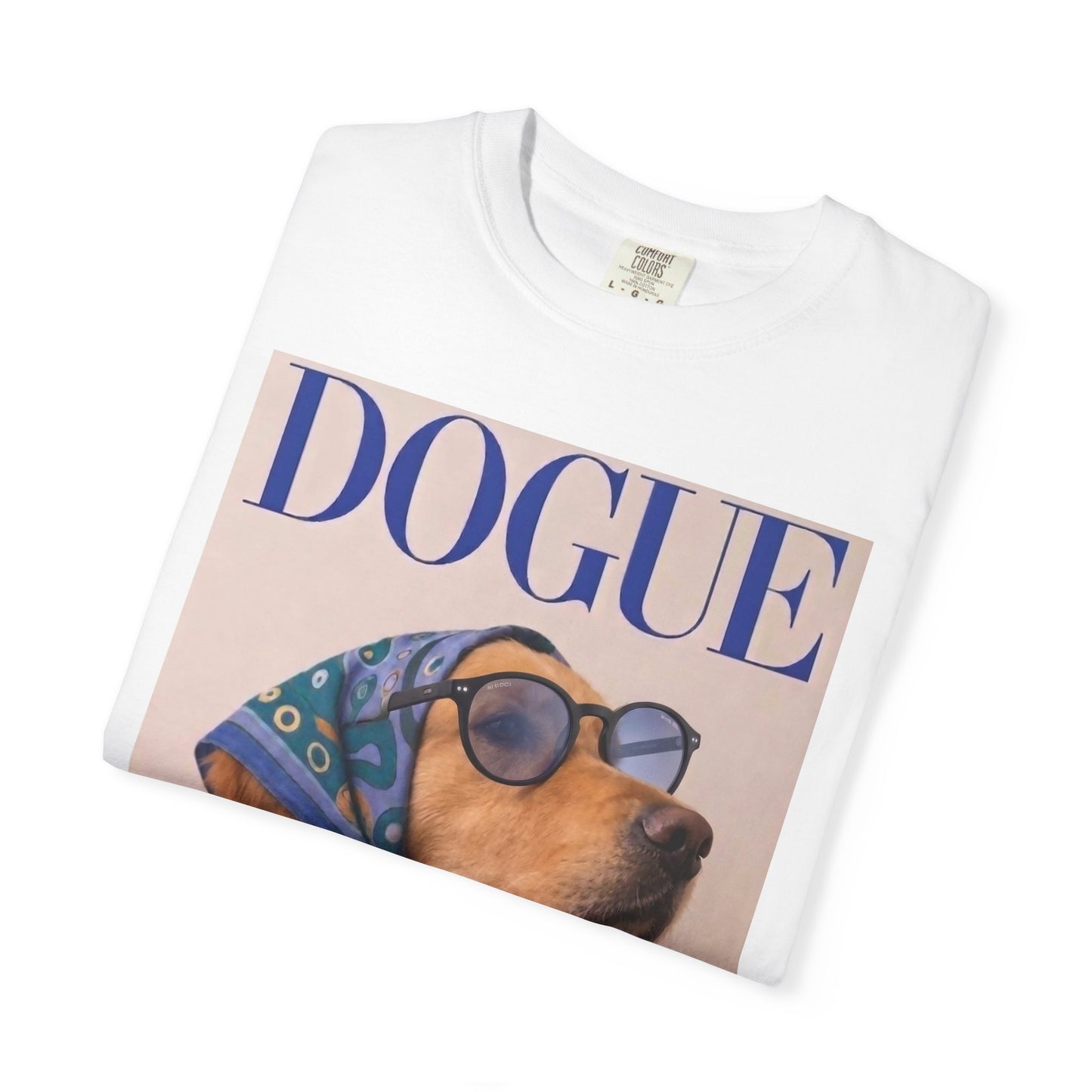 Golden Retriever DOGUE Magazine Graphic T-Shirt - Funny Dog Tee