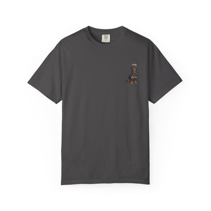 Cool Dachshund Captain T-Shirt - Funny Wiener Dog Graphic Tee