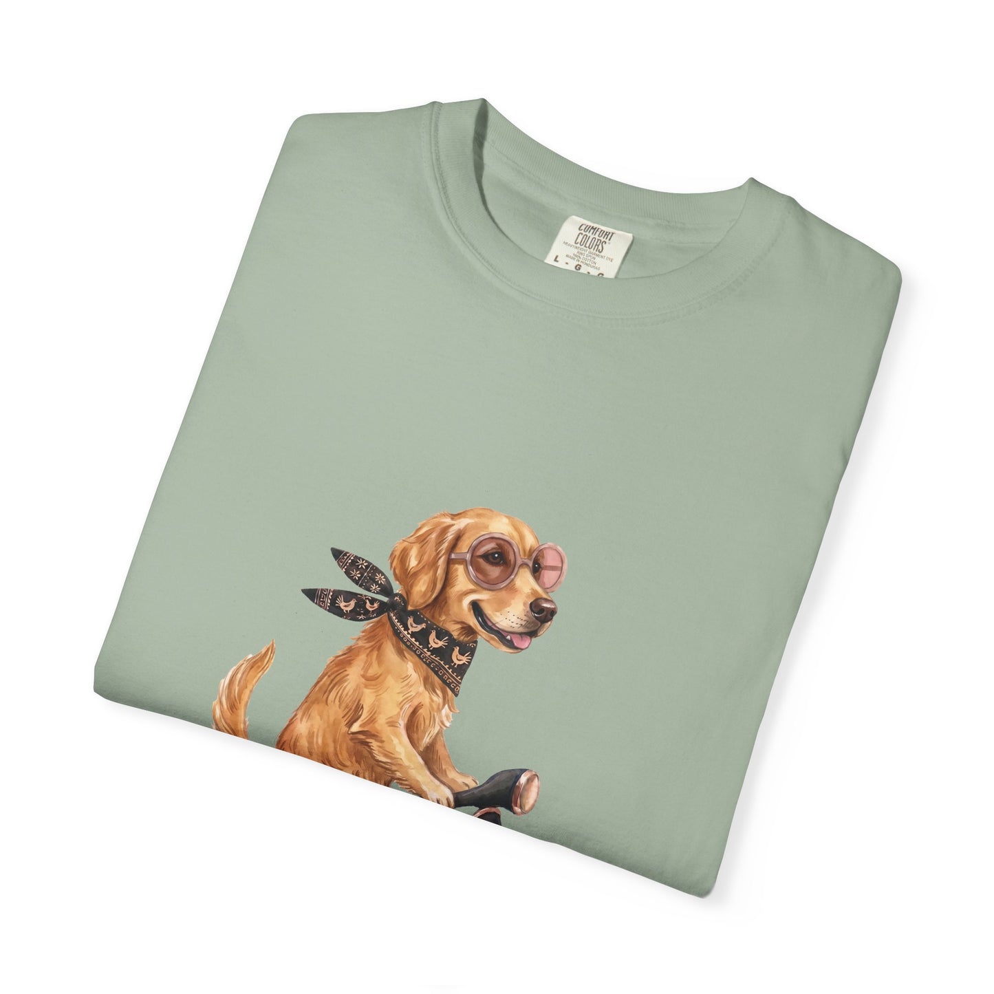 Golden Retriever Riding Vintage Scooter T-Shirt - Cool Dog Lover Tee