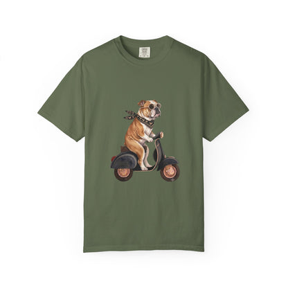 Funny English Bulldog Riding Vintage Scooter T-Shirt - Retro Dog Graphic Tee
