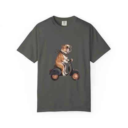 Funny English Bulldog Riding Vintage Scooter T-Shirt - Retro Dog Graphic Tee
