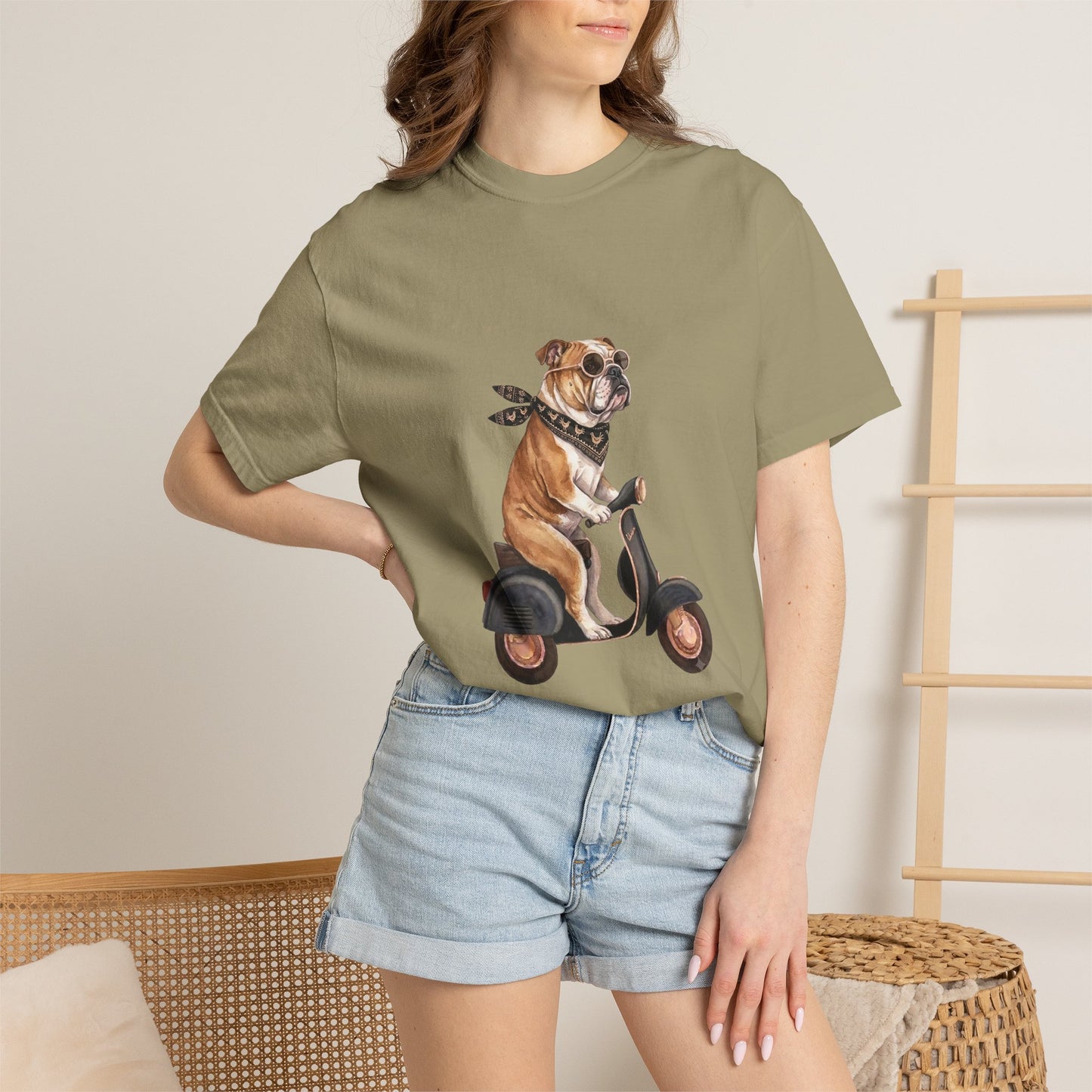 Funny English Bulldog Riding Vintage Scooter T-Shirt - Retro Dog Graphic Tee