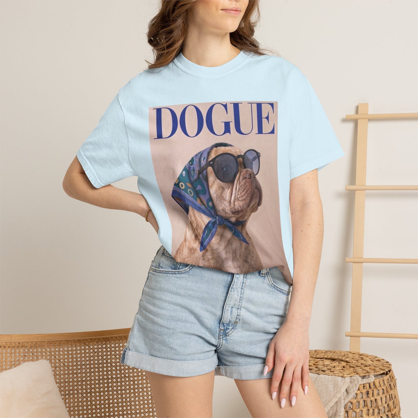 French Bulldog DOGUE Magazine Graphic T-Shirt - Funny Frenchie Tee