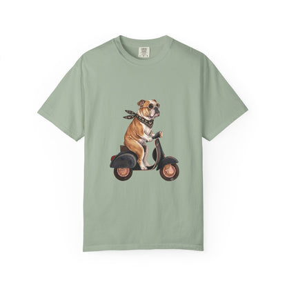 Funny English Bulldog Riding Vintage Scooter T-Shirt - Retro Dog Graphic Tee